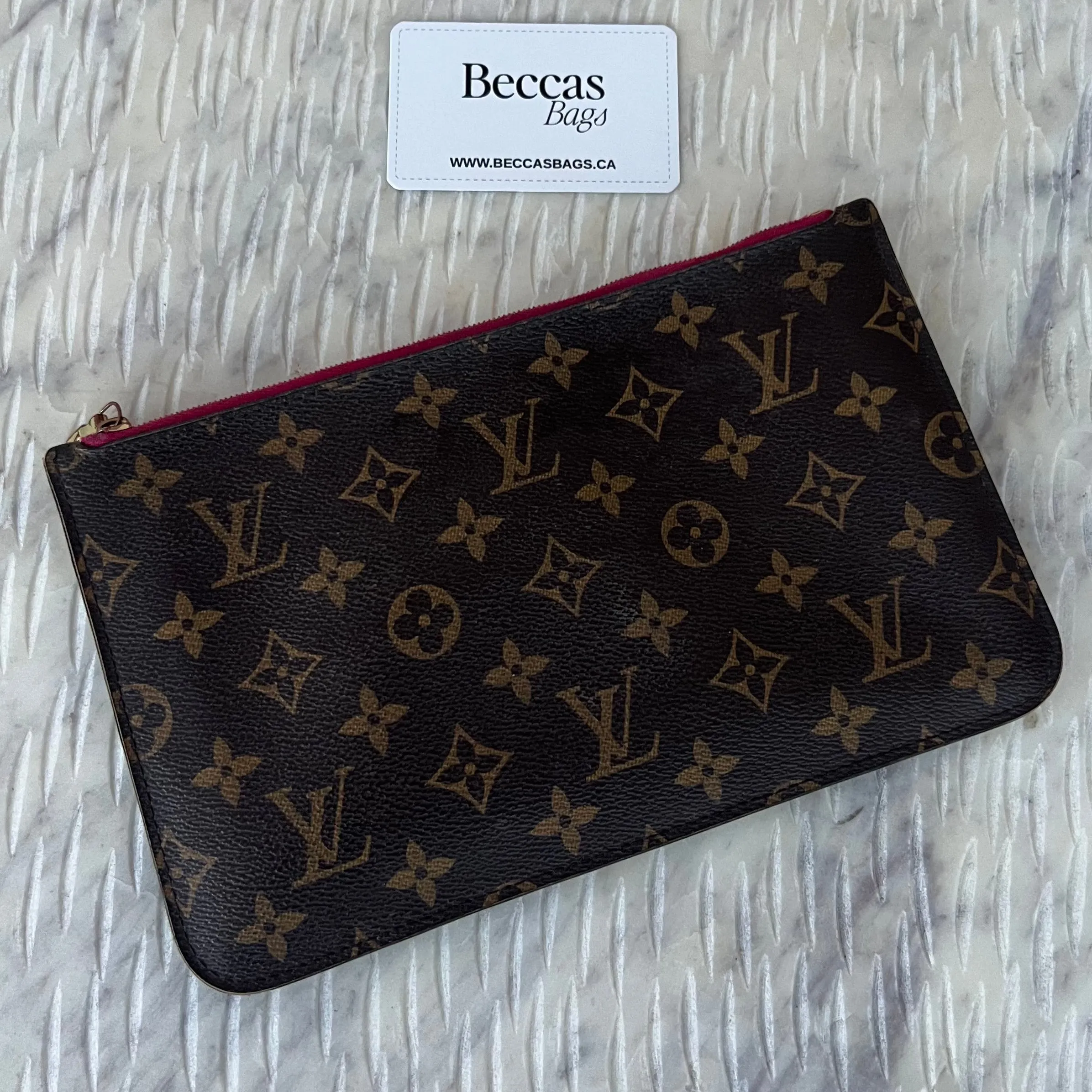 Louis Vuitton Neverfull Pochette