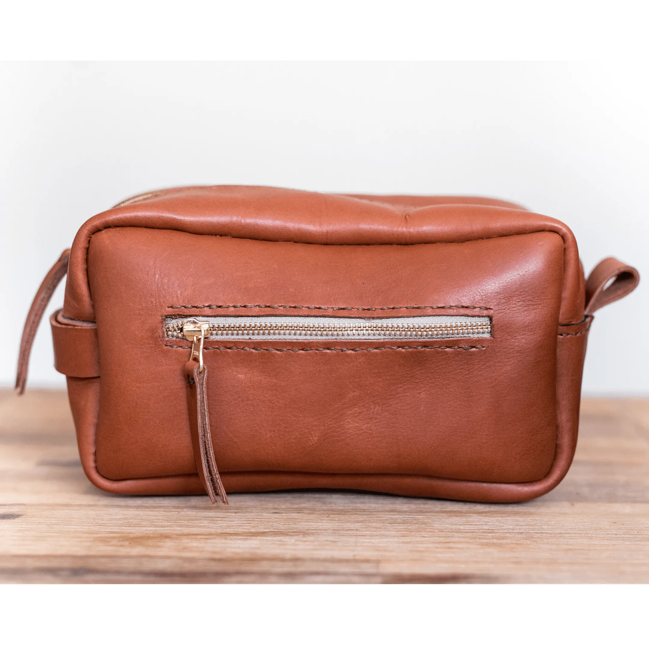 Unisex Genuine Leather Toiletry Bag Hazelnut